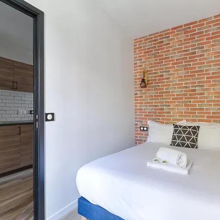 Magnifique Porte D'orleans Montrouge